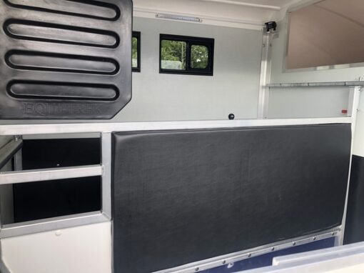 horseboxes for sale near me